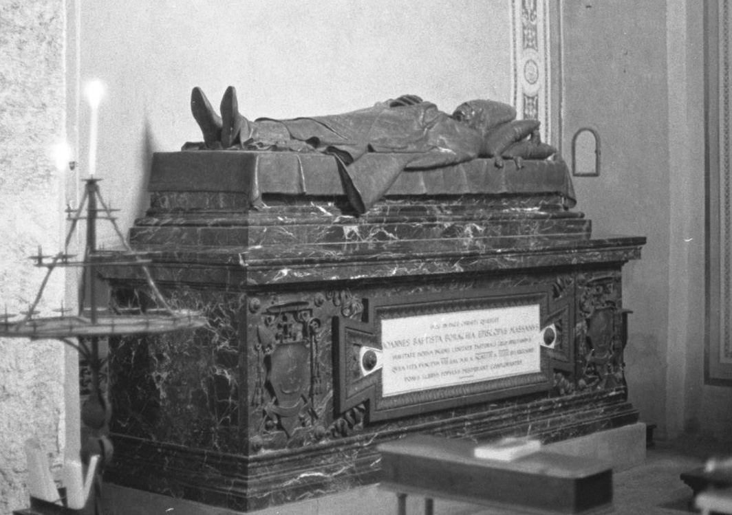ritratto funebre di Giovanni Battista Borachia (monumento funebre) di Sodini Dante, Spighi Cesare (sec. XX)