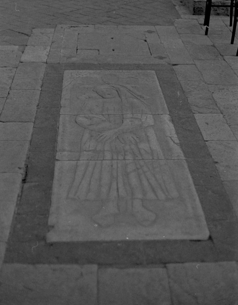 ritratto a figura intera di Tura di Bartolo (lastra tombale) - ambito toscano (metà sec. XV)