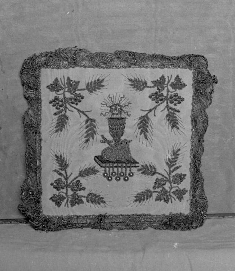 monogramma cristologico (palla) - manifattura toscana (sec. XIX)