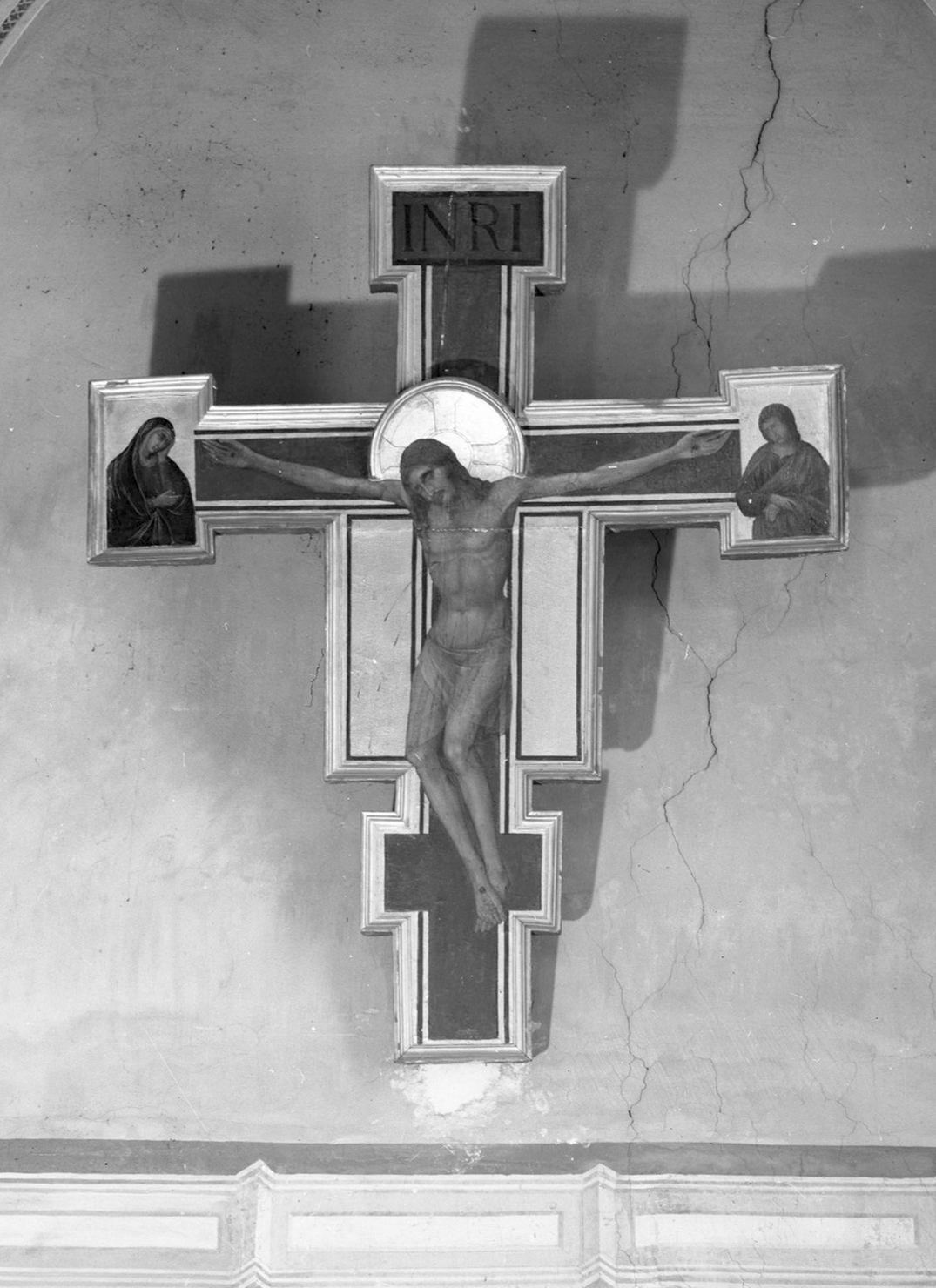 Cristo crocifisso (croce dipinta) di Segna di Bonaventura (attribuito) (primo quarto sec. XIV)