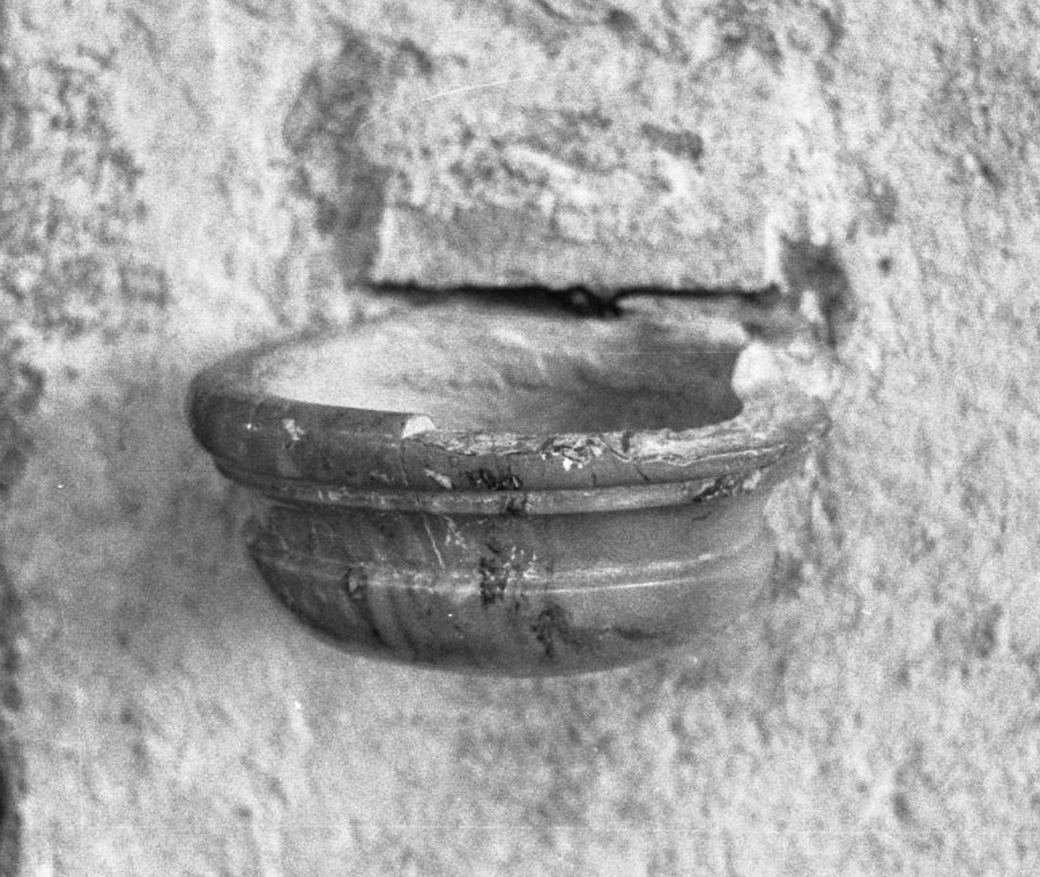 acquasantiera da parete - bottega toscana (secc. XVII/ XVIII)