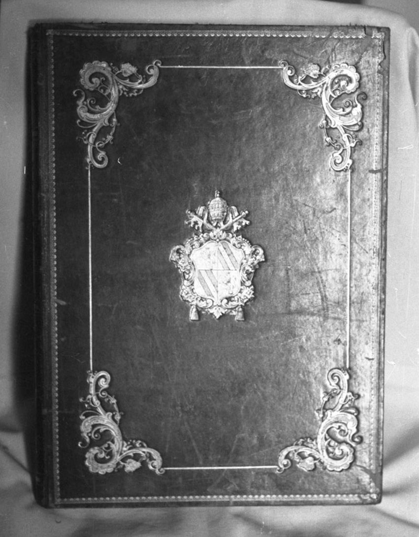 coperta di libro liturgico, serie - bottega italiana (sec. XIX)