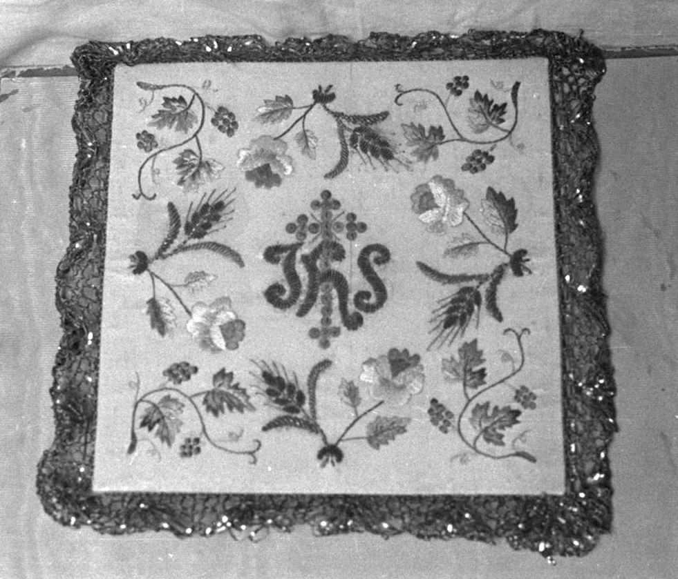 monogramma cristologico (palla) - manifattura toscana (sec. XIX)