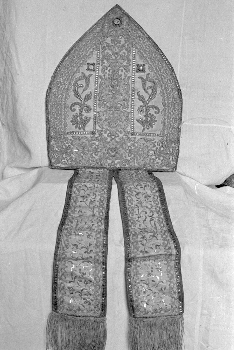 mitria - manifattura italiana (prima metà sec. XIX)