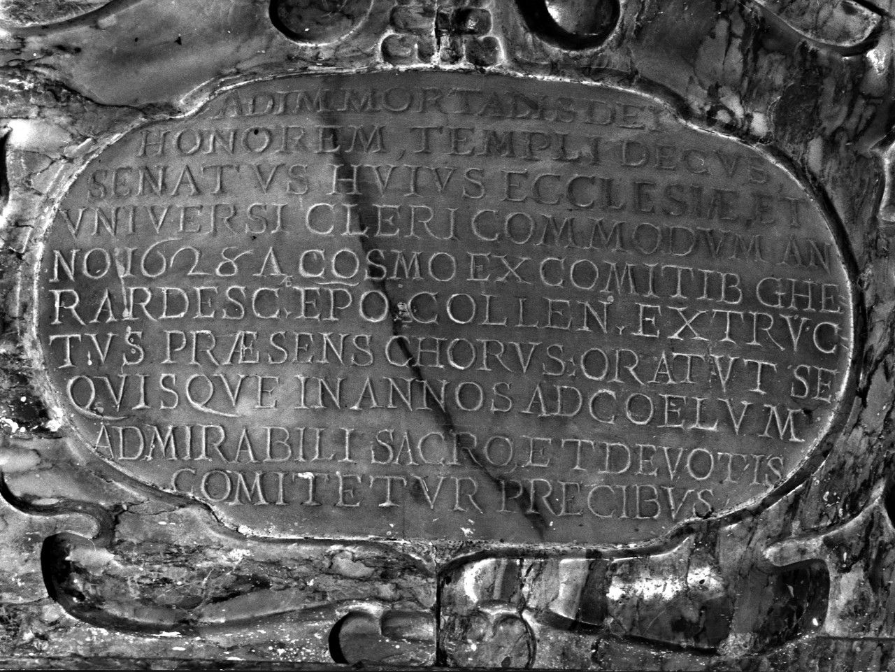 lapide commemorativa, elemento d'insieme - bottega toscana (sec. XVII)