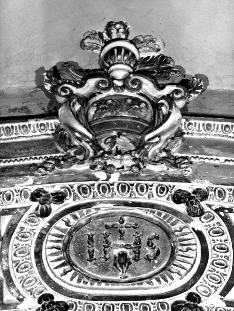 stemma gentilizio (decorazione plastica, complesso decorativo) di Cai Michelangelo, Cai Stefano (sec. XVII)