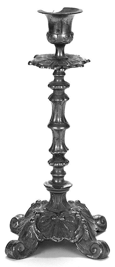 stemma della contrada del Nicchio (candeliere d'altare, serie) - produzione toscana (secc. XIX/ XX)