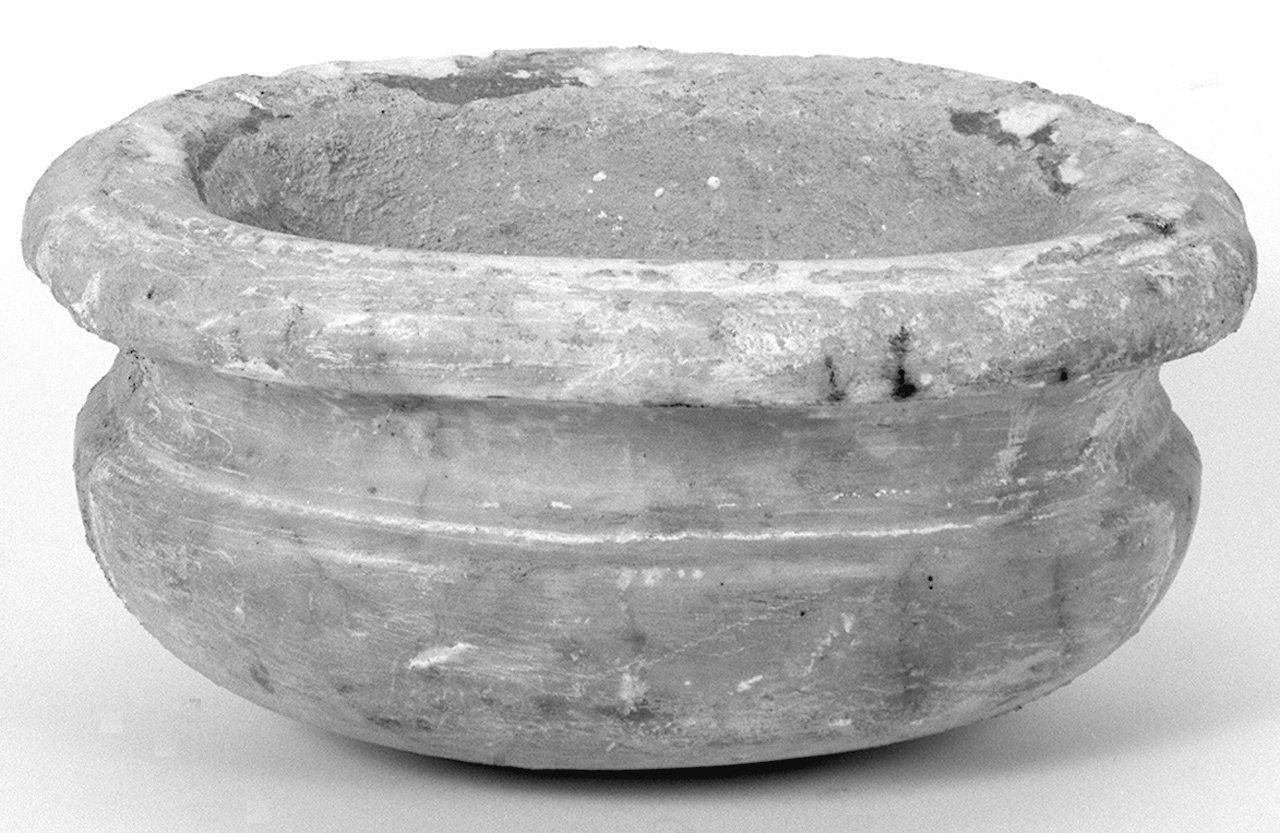 acquasantiera - ambito senese (prima metà sec. XVIII)