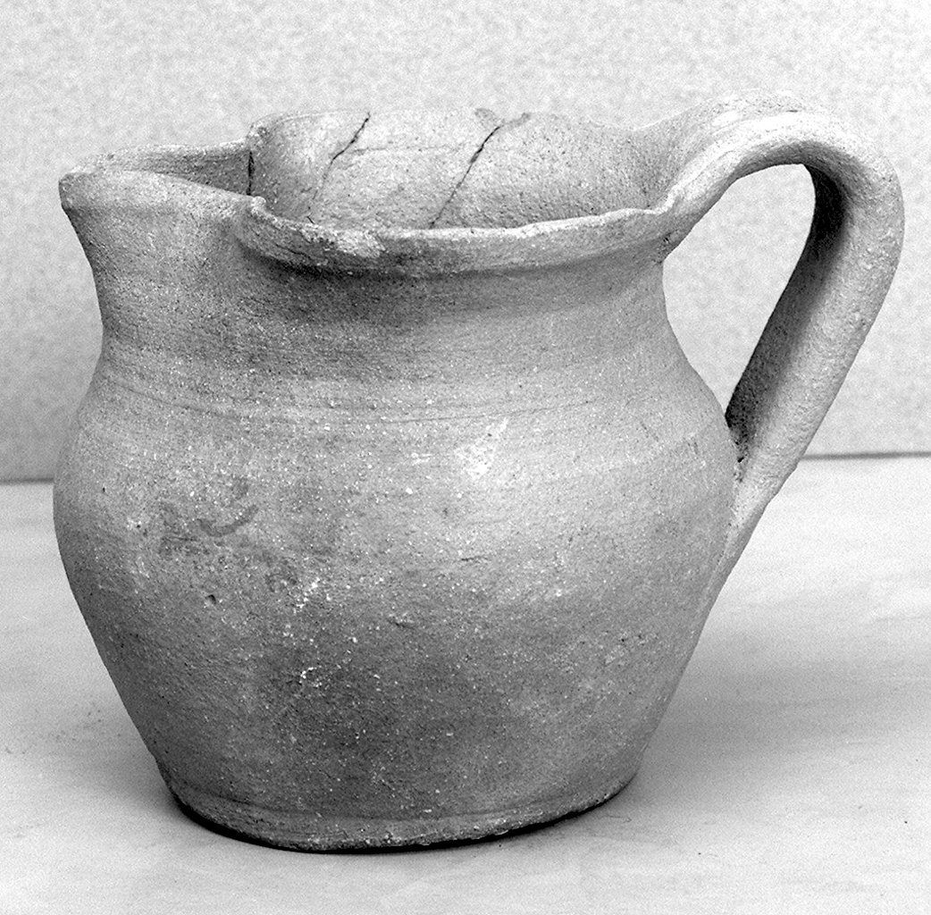 boccale, frammento - manifattura senese (seconda metà sec. XV)