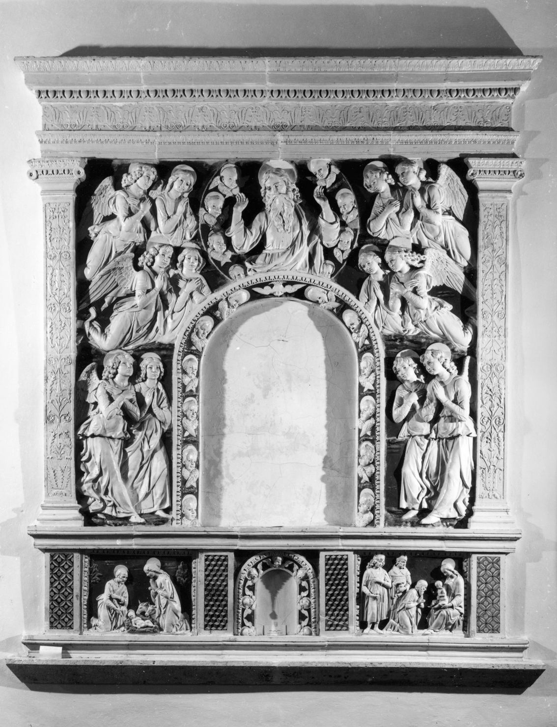 adorazione dei Re Magi (pala d'altare) di Della Robbia Andrea (sec. XV)