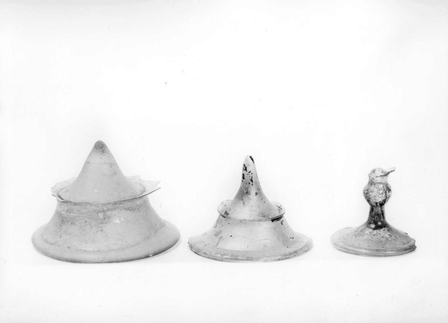 calice, frammento - manifattura senese (secc. XVI/ XVII)