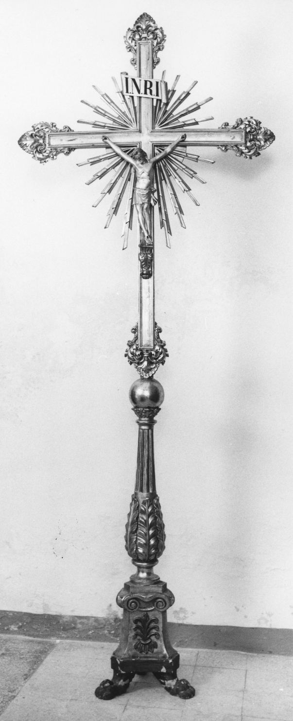 Cristo crocifisso (croce d'altare, elemento d'insieme) - bottega senese (primo quarto sec. XIX)