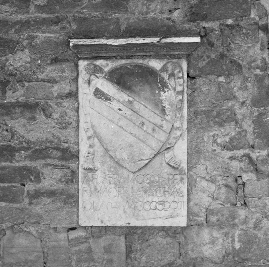 stemma gentilizio della famiglia Nofri (rilievo) - bottega toscana (sec. XV)