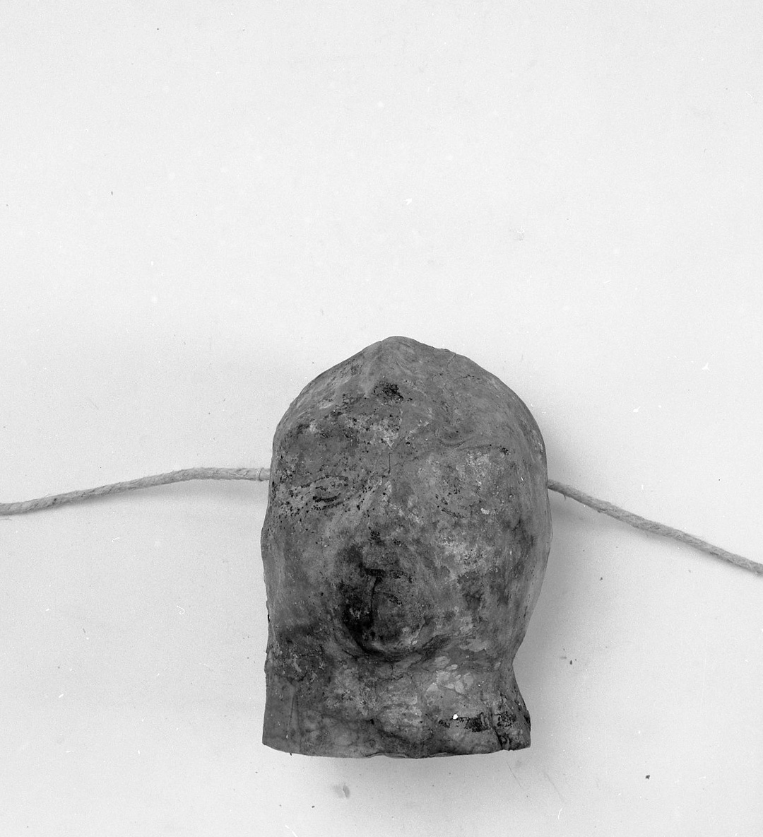 testa umana (ex voto antropomorfo) - valdelsano (secc. XVI/ XVIII)