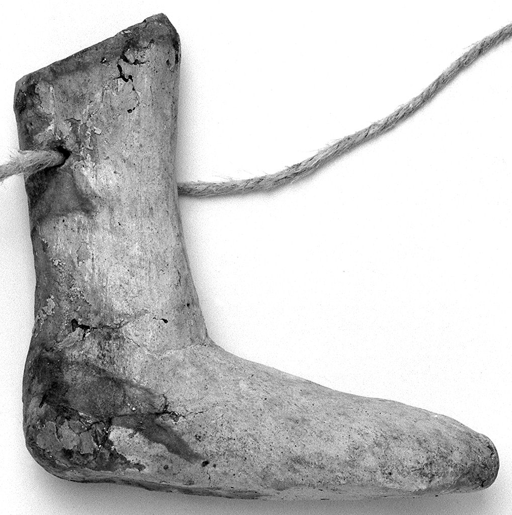 piede (ex voto antropomorfo) - valdelsano (secc. XVI/ XIX)