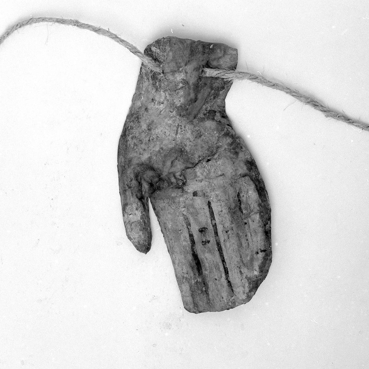 mano (ex voto antropomorfo) - valdelsano (secc. XVI/ XIX)