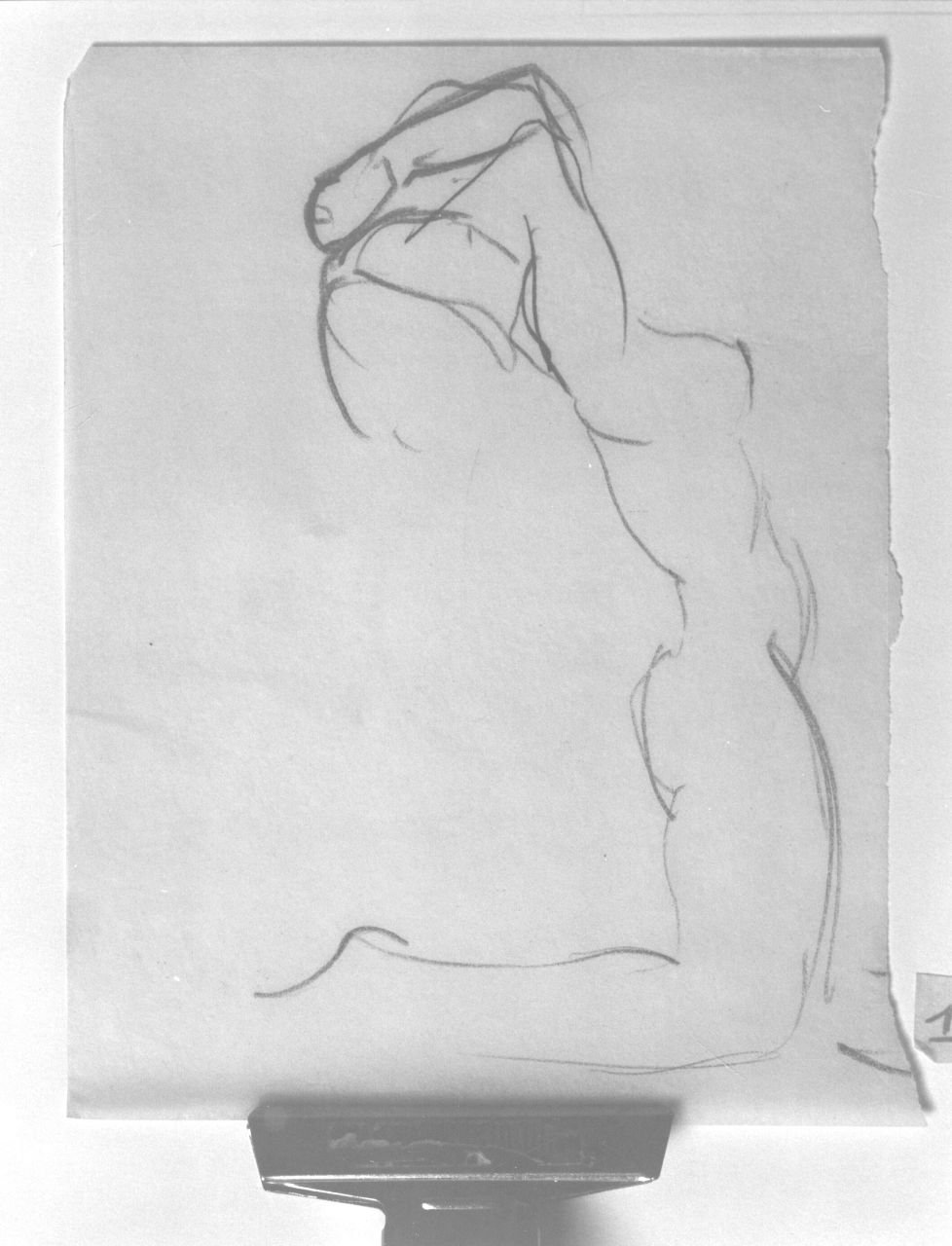 figura femminile nuda (disegno) - ambito toscano (?) (prima metà sec. XX)