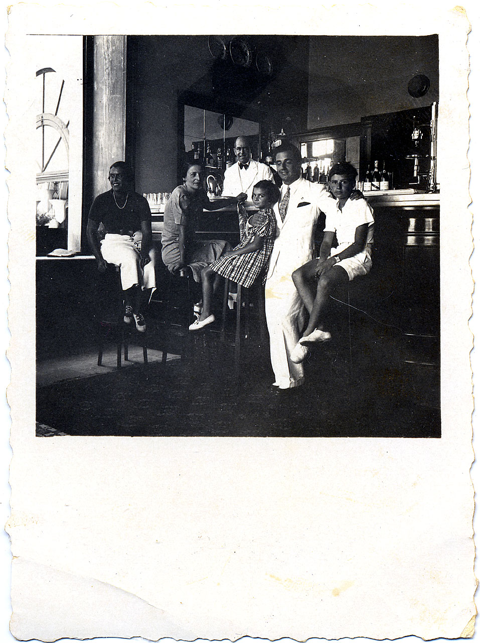 Brandi, Cesare - donne - bambini - barrista (positivo) di Anonimo (attr) (XX)