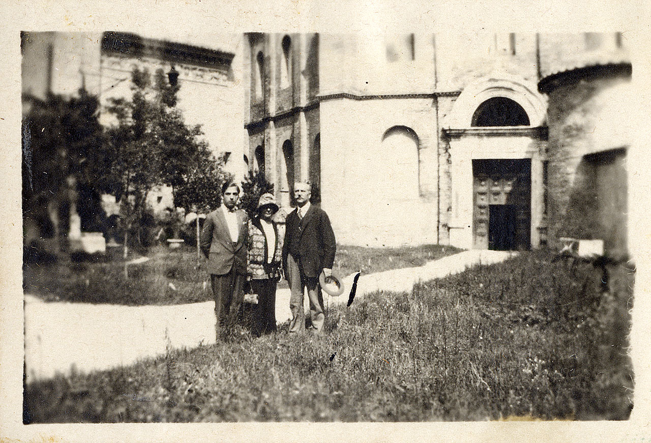 Ravenna, S. Vitale - Brandi,Cesare - Matini, Nella - Brandi, Camillo (positivo) di [Brandi, Archibaldo (Baldo)] (attr) (XX)