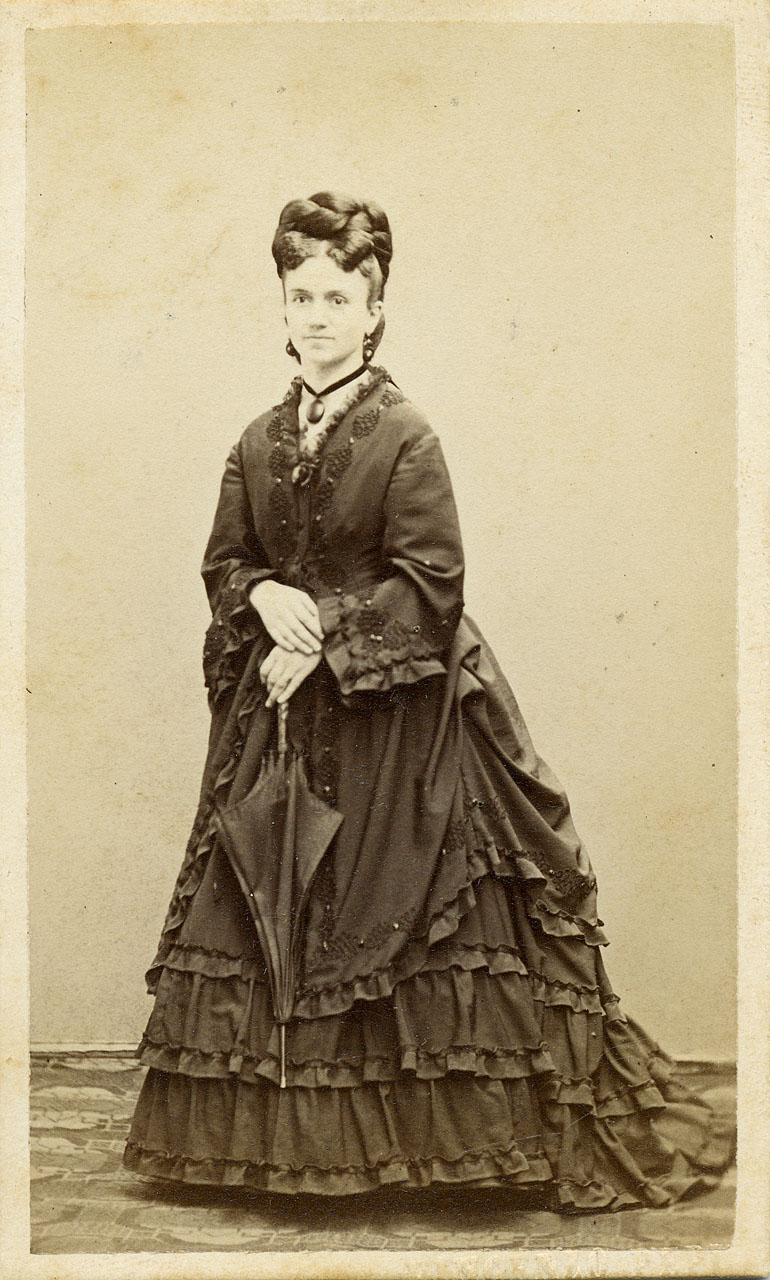 Ritratto femminile (positivo) di Pepi, Vincenzo (attr) (XIX)