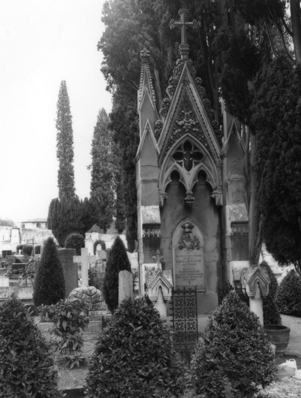 monumento funebre - a edicola di Giustini A (sec. XIX)