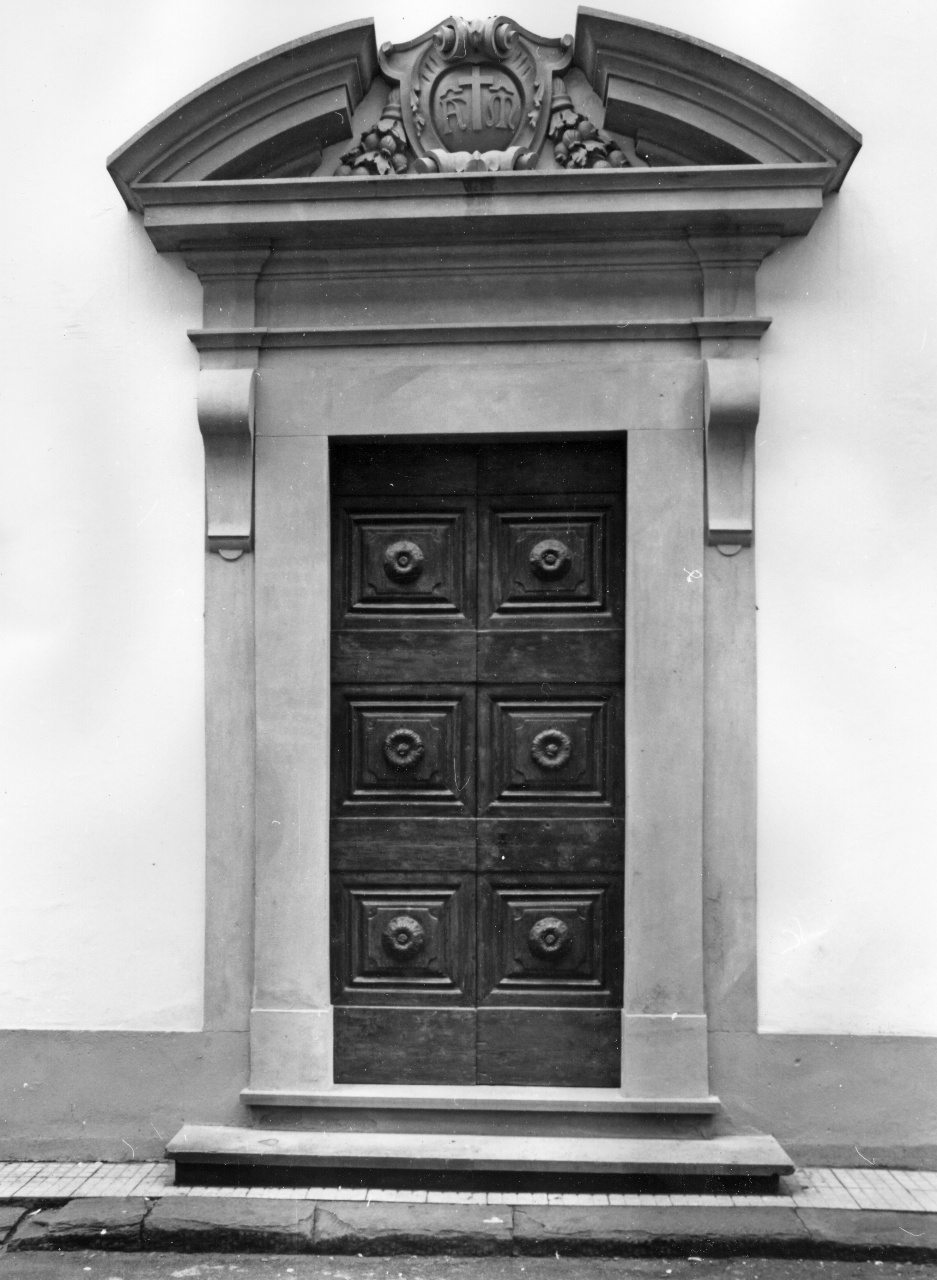 portale - manifattura toscana (seconda metà sec. XVIII)