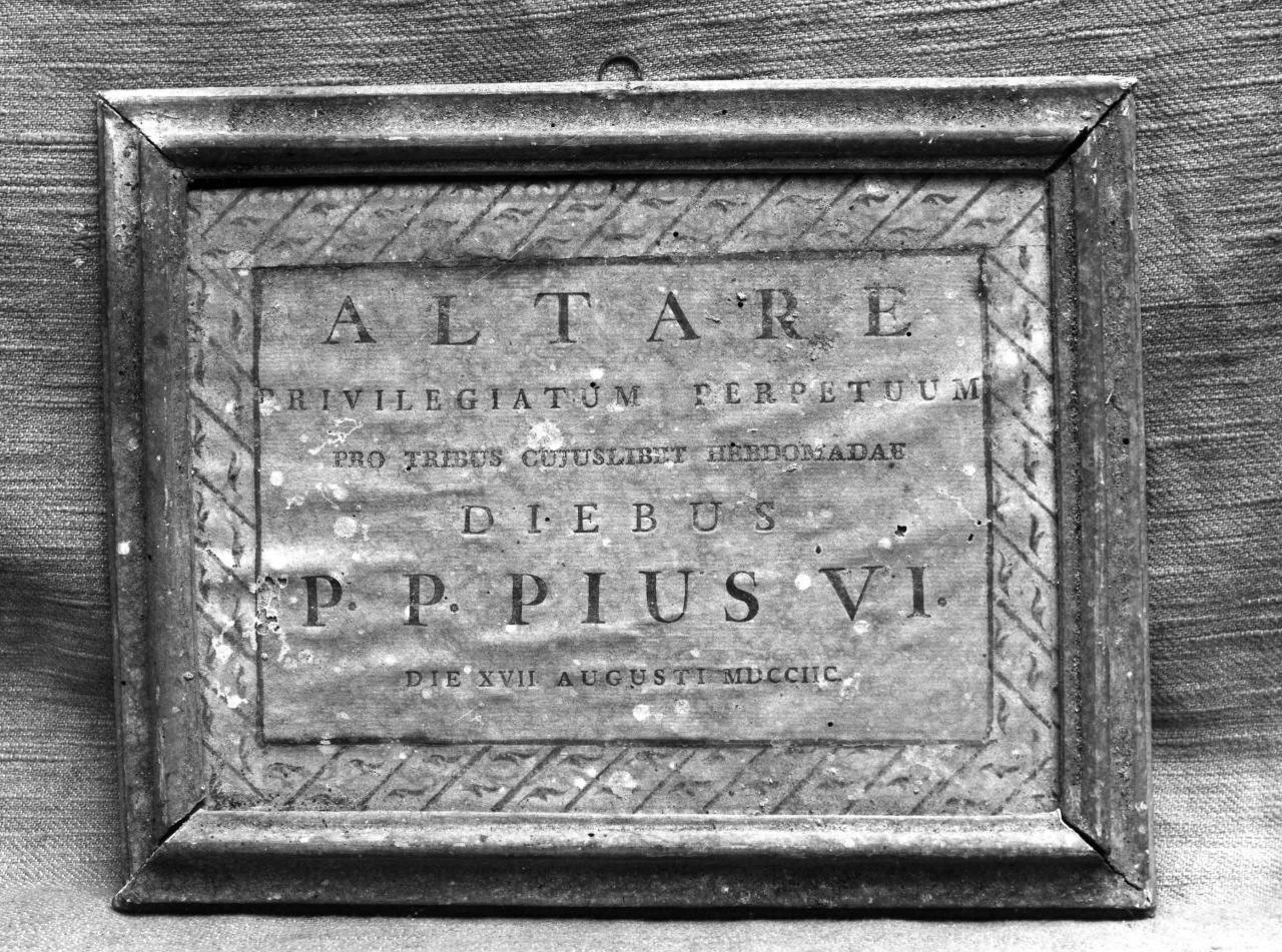 cornice - produzione pistoiese (sec. XVIII)