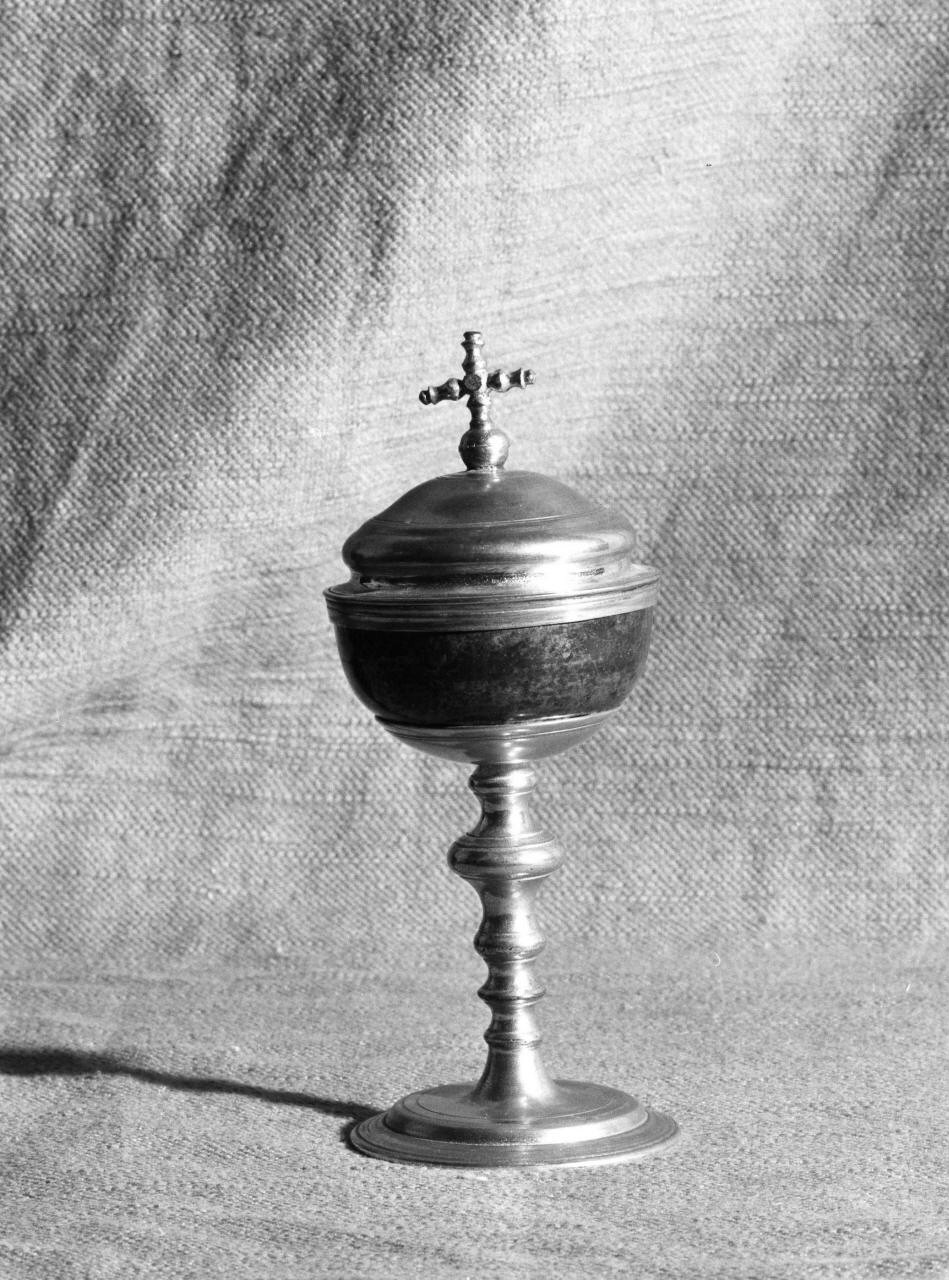 pisside - bottega toscana (seconda metà sec. XVIII)