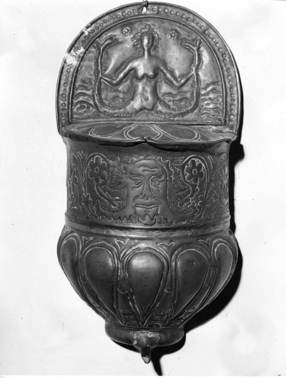 acquamanile - bottega toscana (fine/inizio secc. XVI/ XVII)