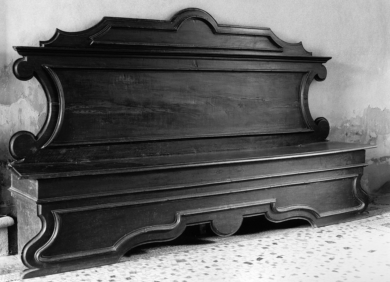 cassapanca, serie - bottega toscana (sec. XVIII)