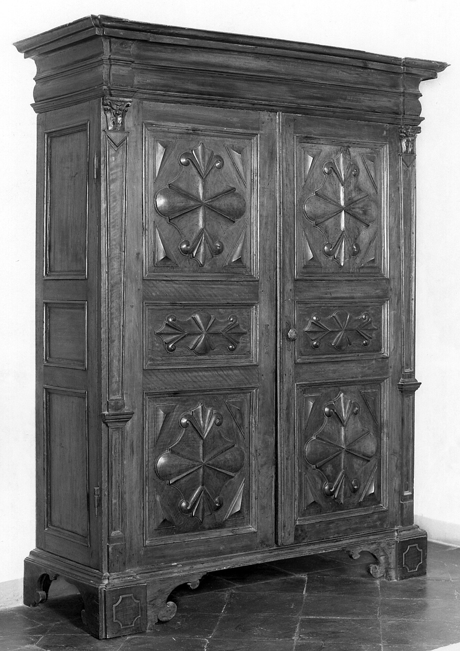 armadio - bottega piemontese (fine/inizio secc. XVIII/ XIX)