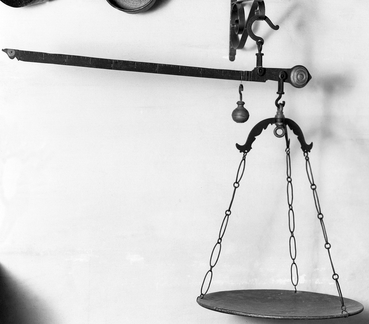 bilancia - bottega toscana (fine/inizio secc. XVIII/ XIX)