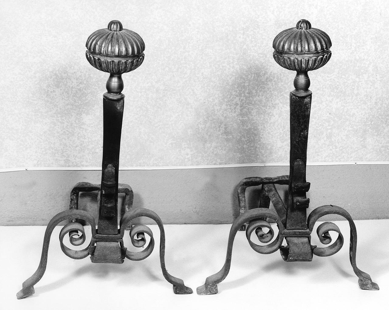 alare, serie - bottega toscana (ultimo quarto sec. XIX)