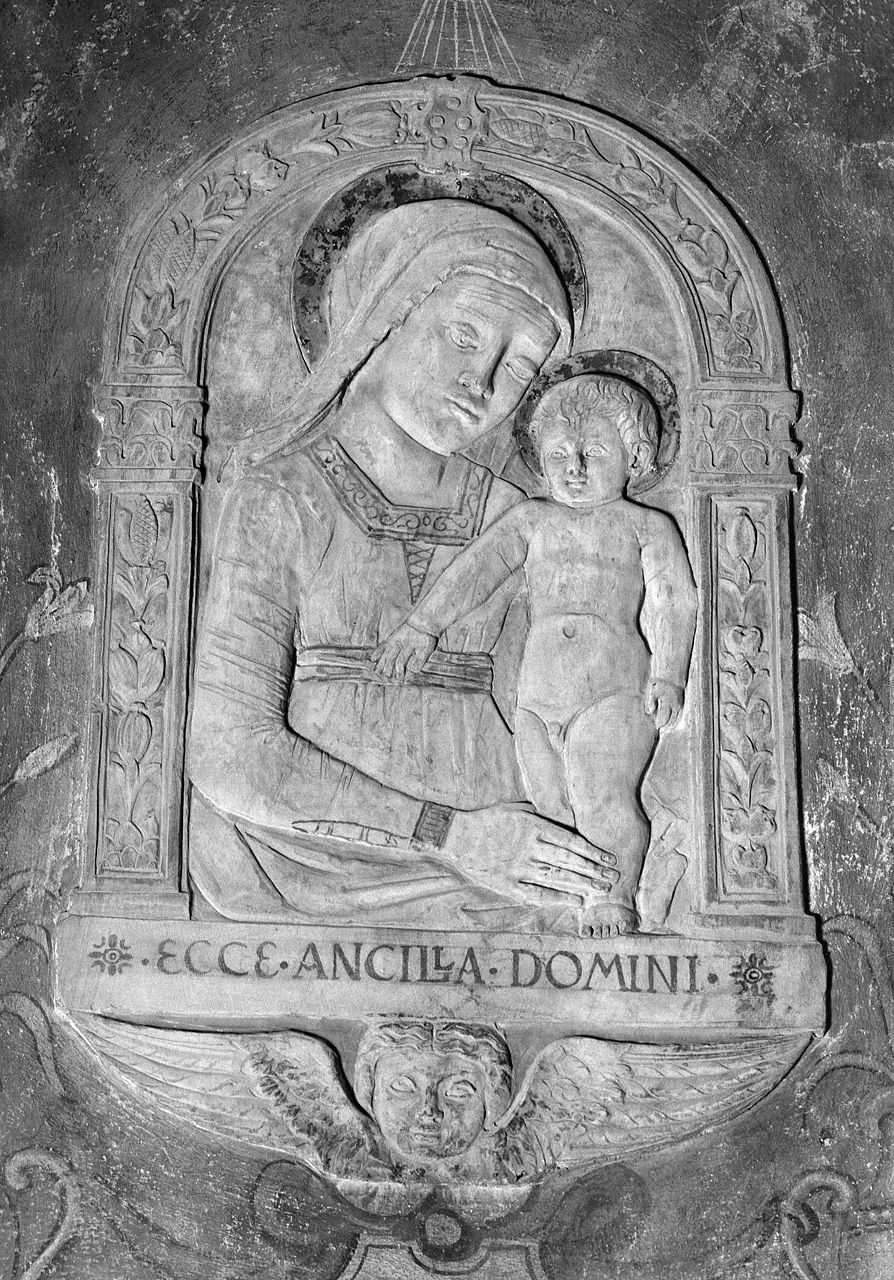 Madonna con Bambino (rilievo) - bottega toscana (seconda metà sec. XV)