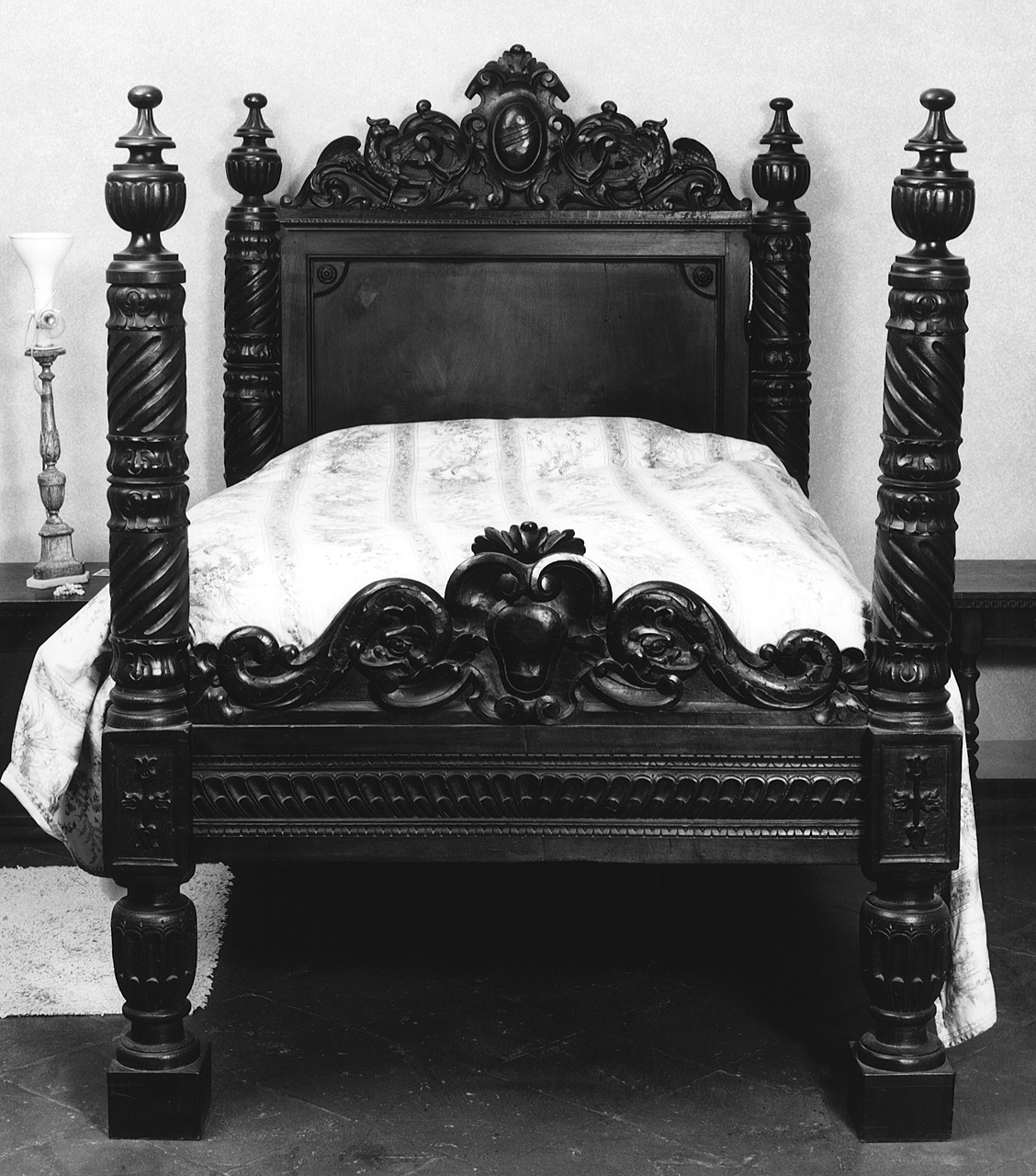 letto - bottega toscana (ultimo quarto sec. XIX)