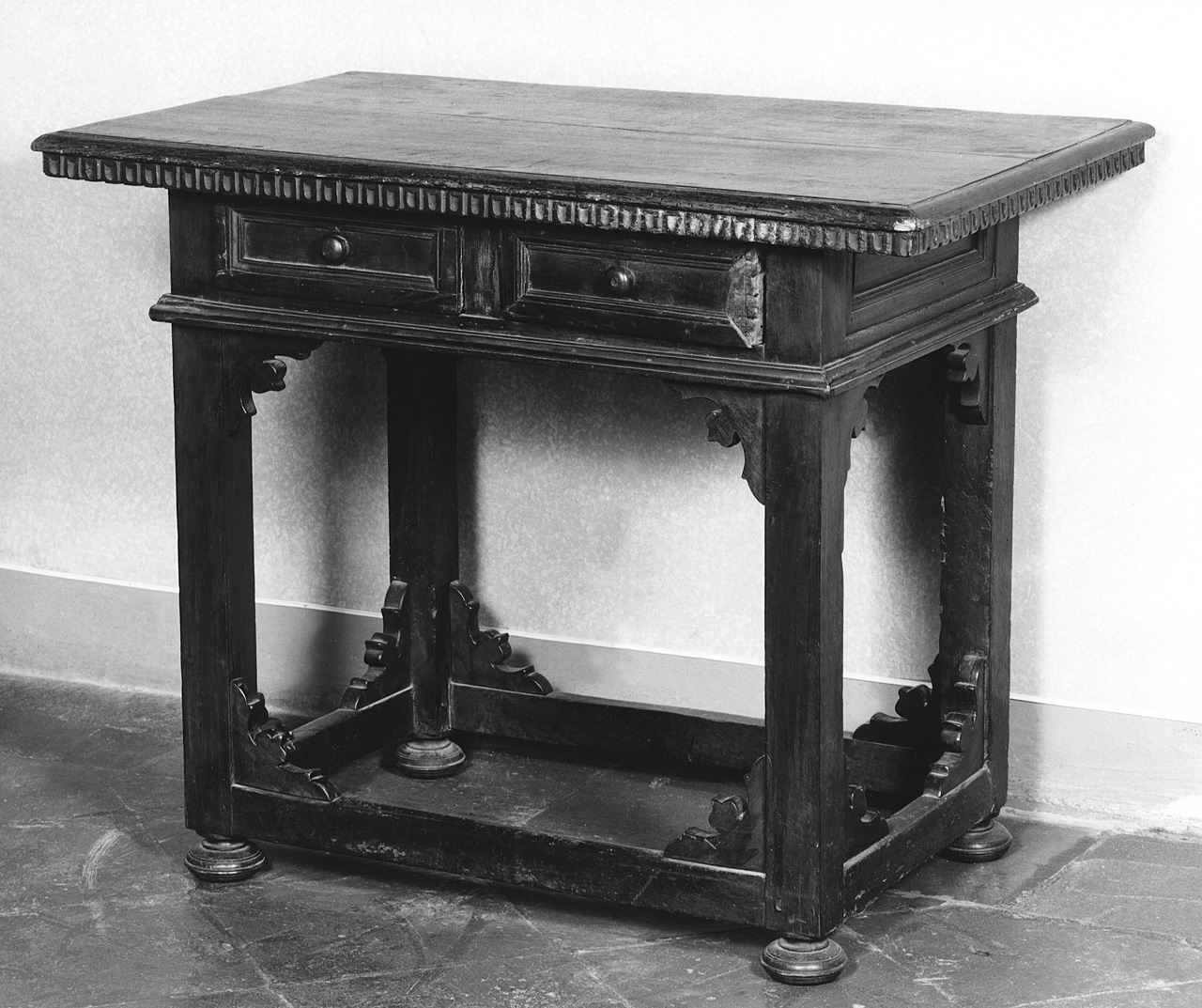 tavolino - bottega toscana (sec. XIX)