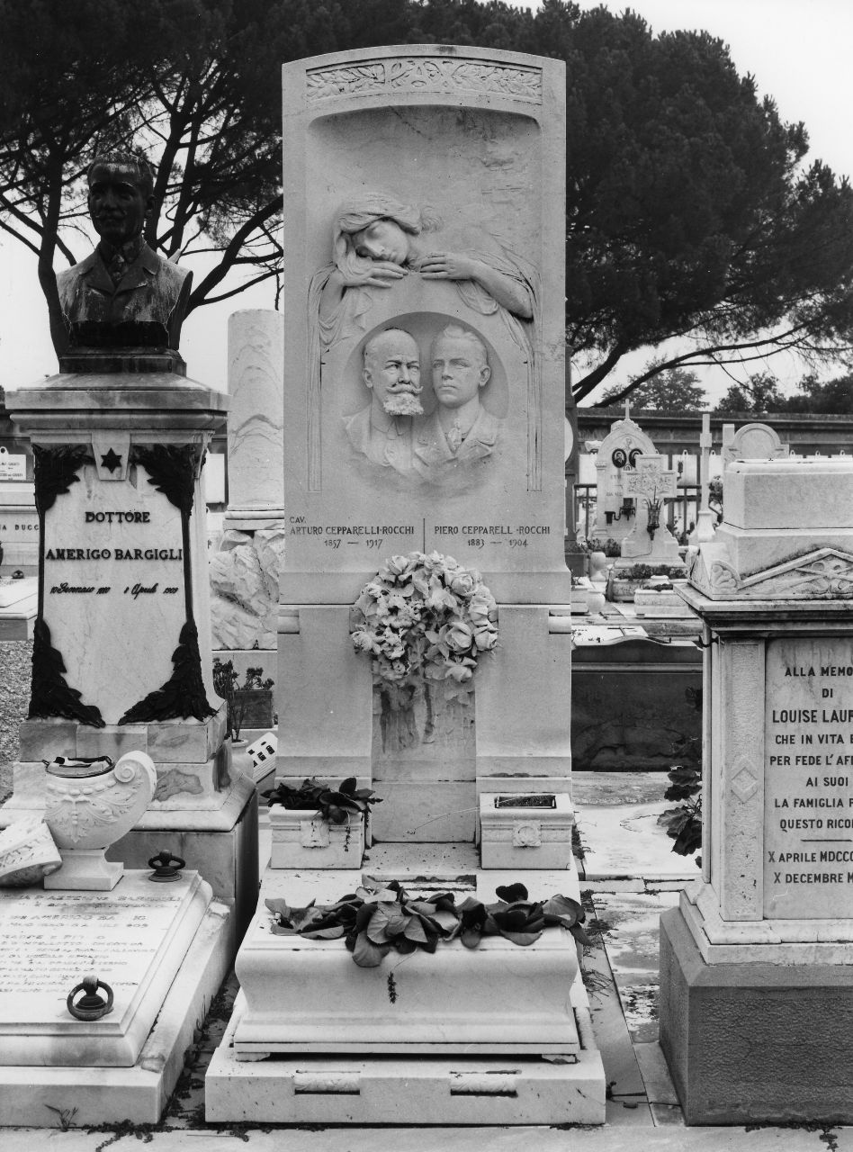 ritratti della famiglia Cepparelli-Rocchi con figura allegorica femminile e vaso con fiori (monumento funebre) di Zilocchi Giacomo (sec. XX)