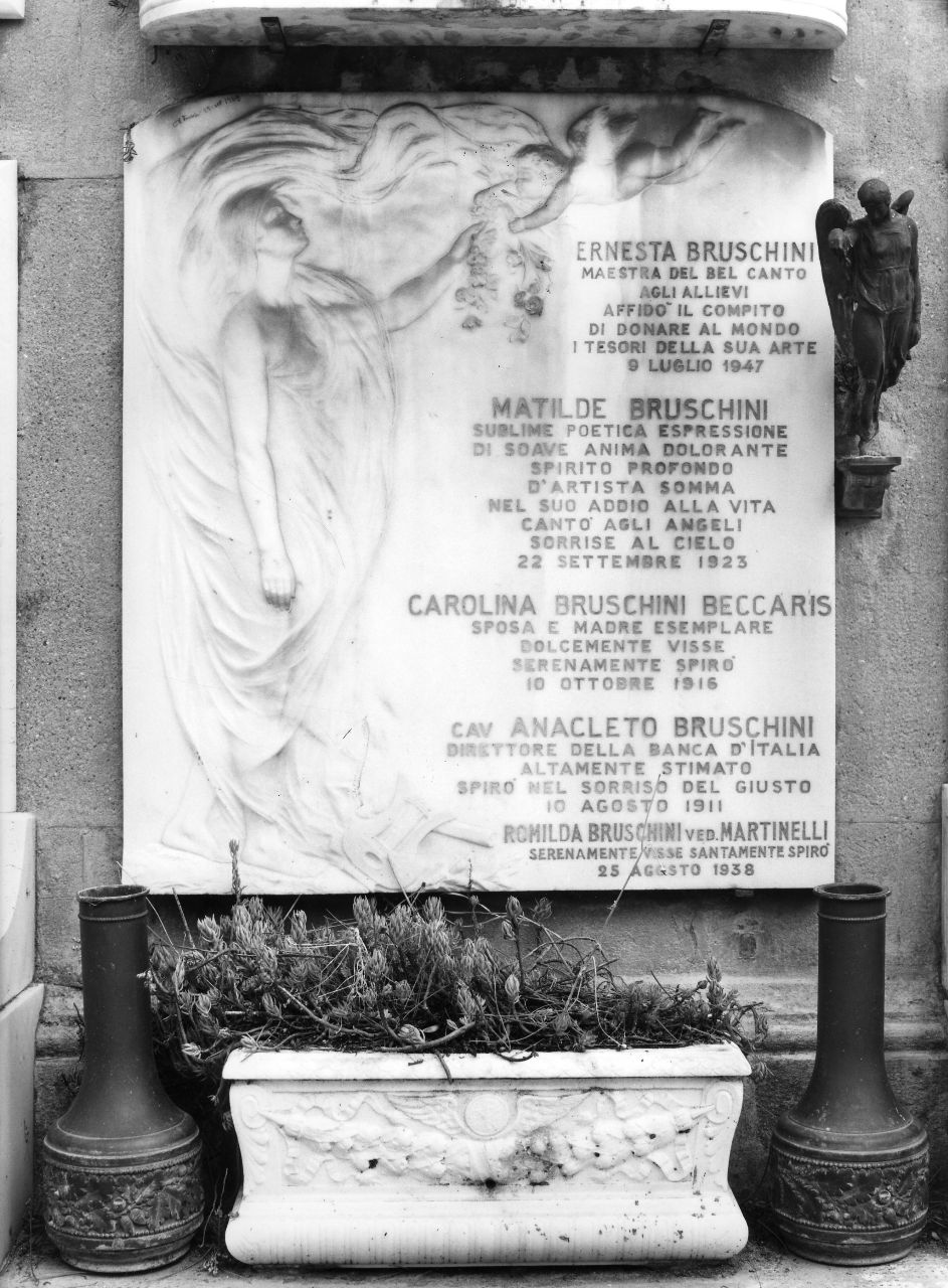 figura femminile (monumento funebre) di Rossi Giuseppe (sec. XX)