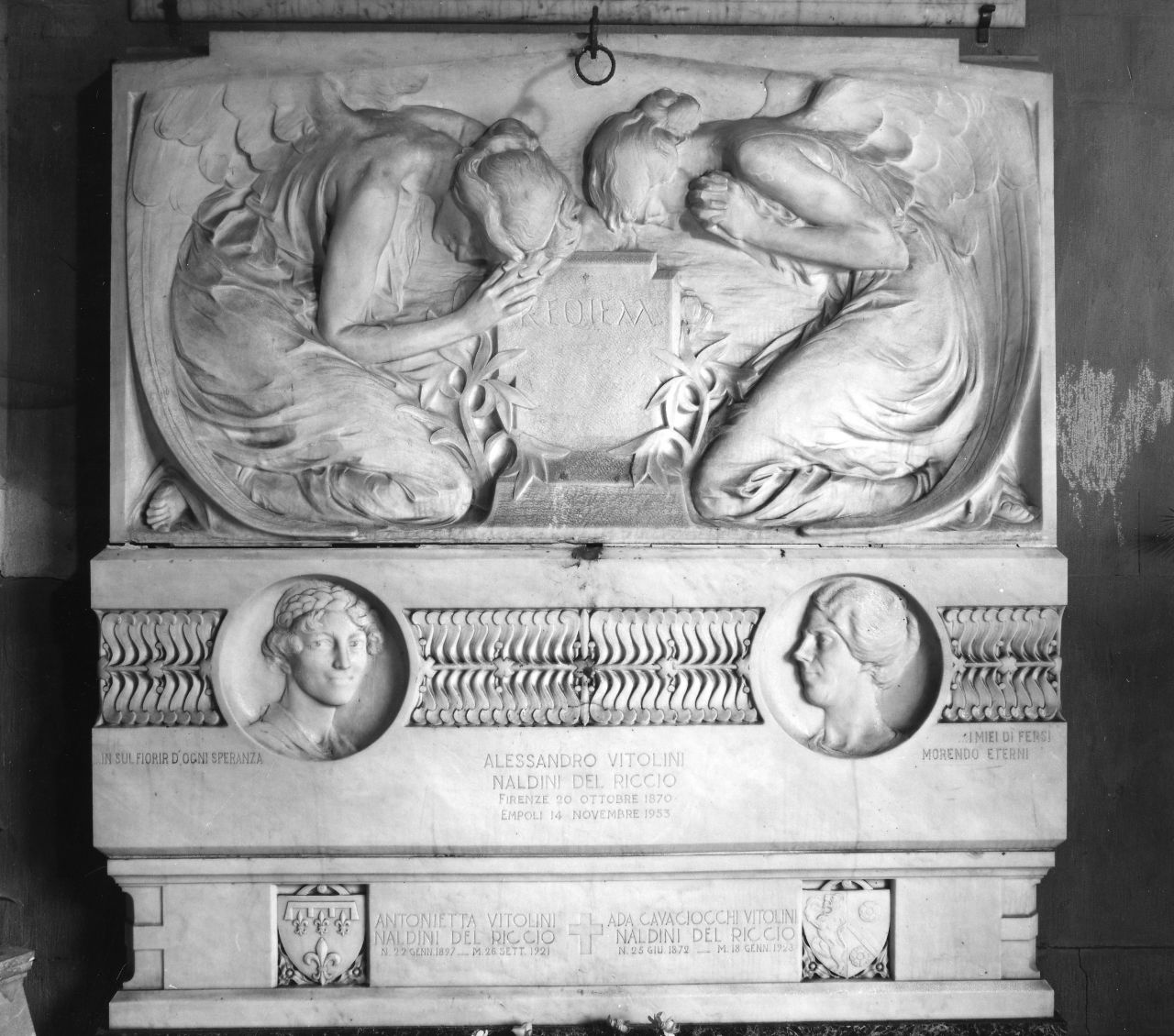 angeli (monumento funebre) di Vagnetti Italo (prima metà sec. XX)
