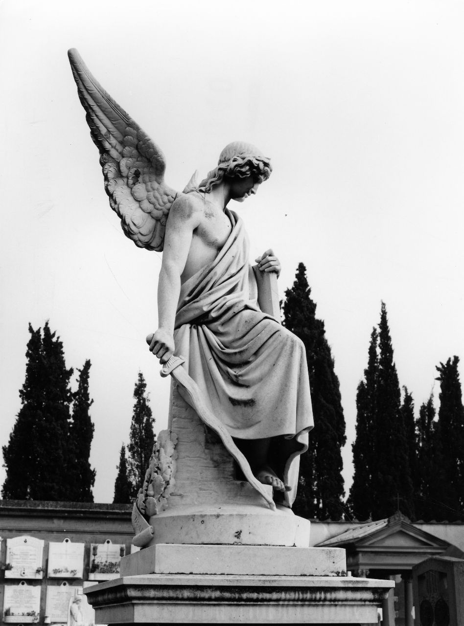 angelo (monumento funebre) di Pazzi Enrico - ambito toscano (sec. XIX, sec. XX)