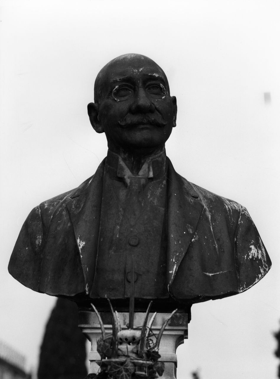 ritratto di Aristodelmo Vichi (busto) di Vichi Ferdinando (sec. XX)