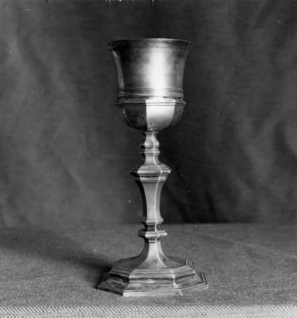 calice di Bottega all'Insegna della Spada (metà sec. XVIII)