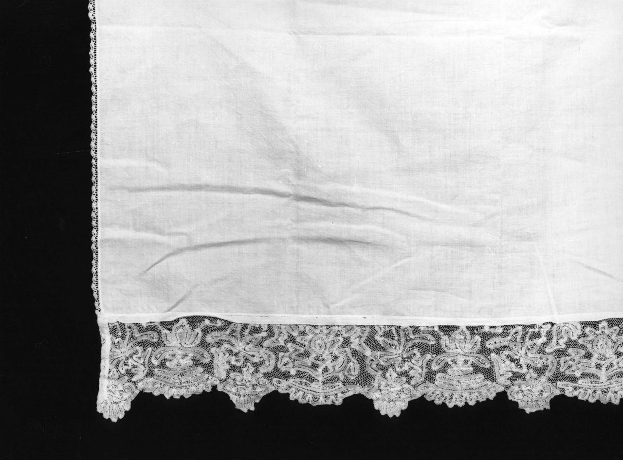 tovaglia d'altare - manifattura italiana (prima metà sec. XX)