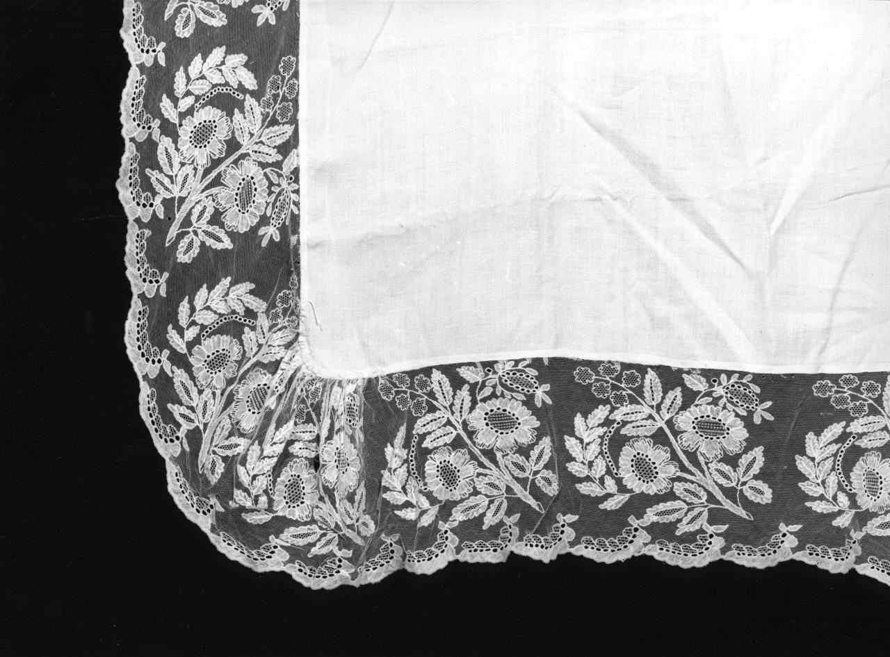 tovaglia d'altare - manifattura italiana (prima metà sec. XX)