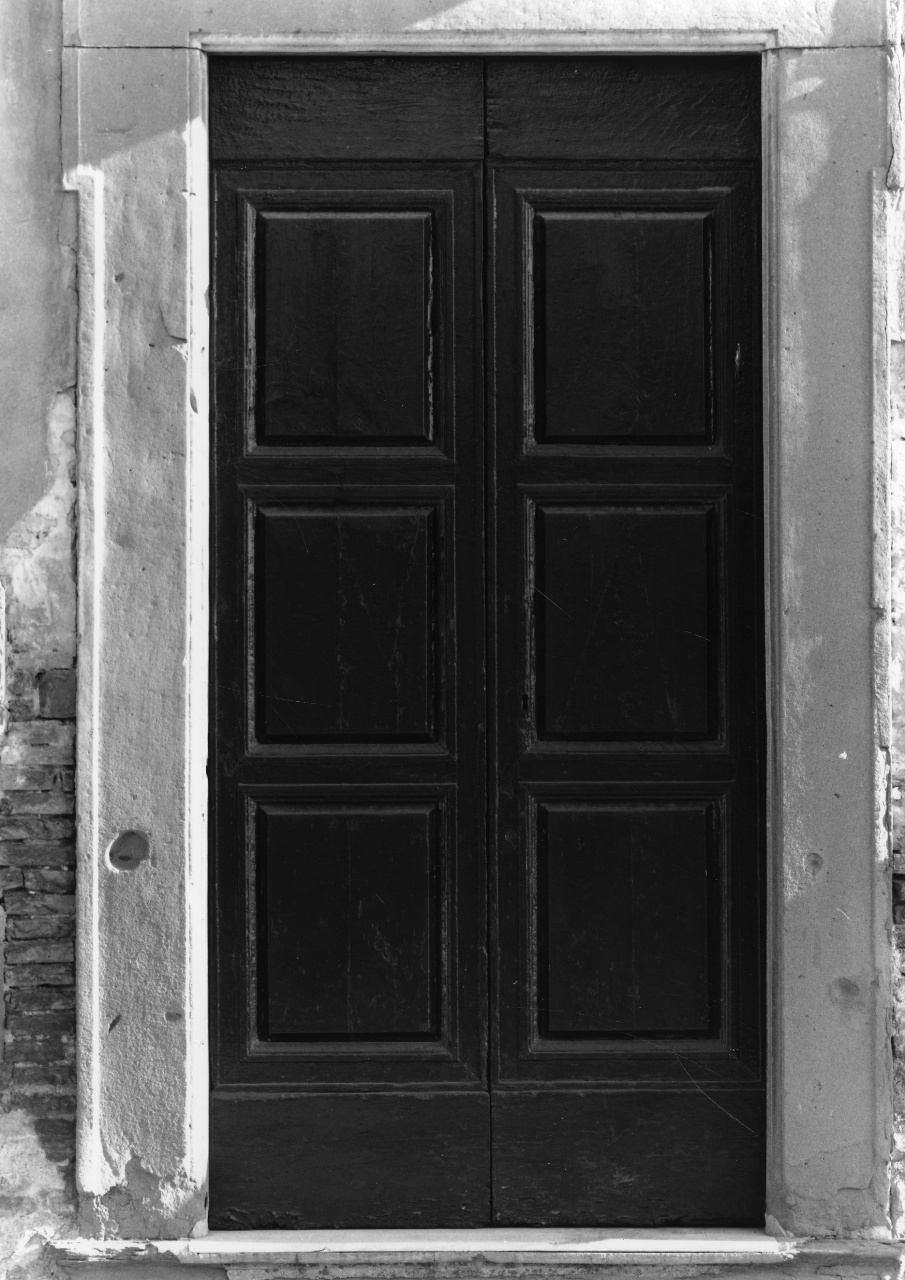 porta - a due battenti - bottega toscana (sec. XVIII)