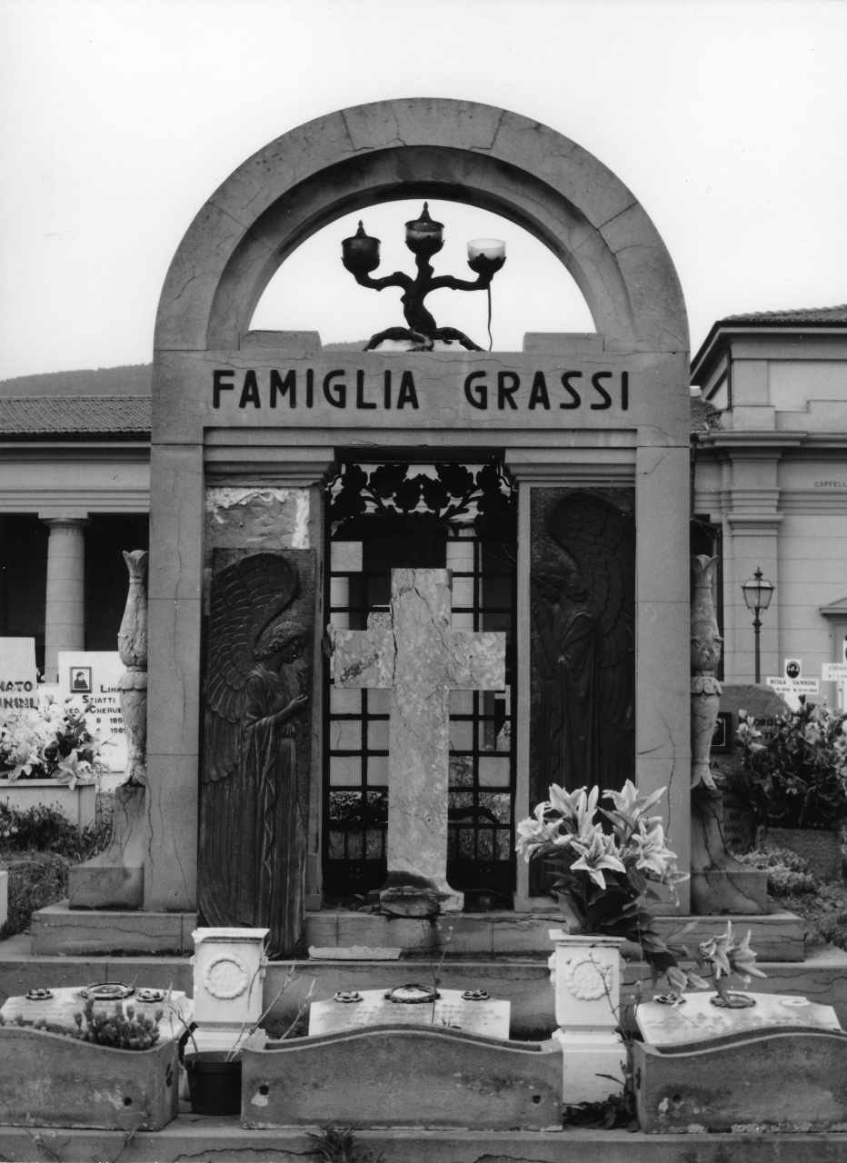 monumento funebre di Franceschi Odo (sec. XX)