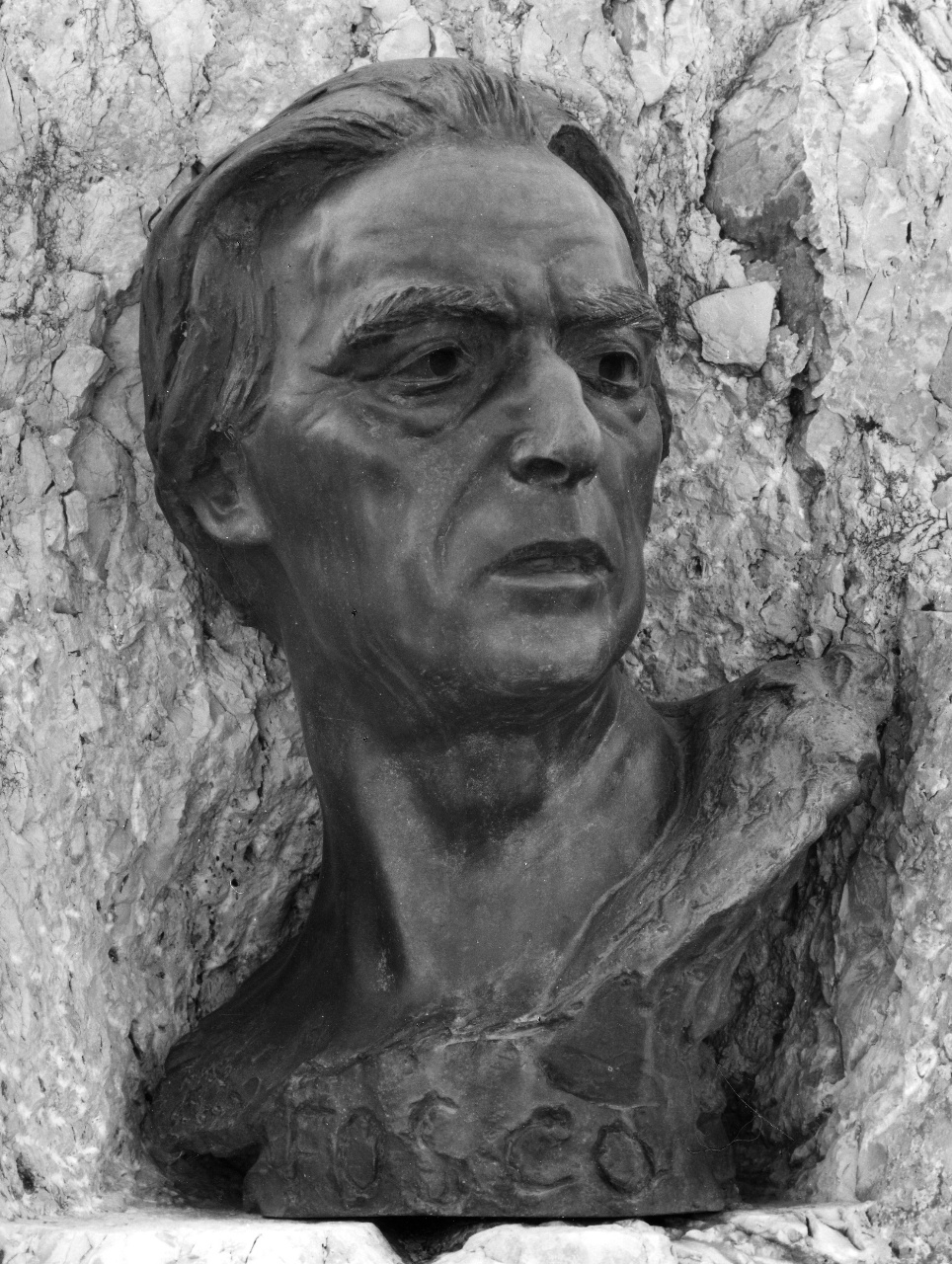 ritratto di Fosco Giachetti (scultura) di Berti Antonio (sec. XX)