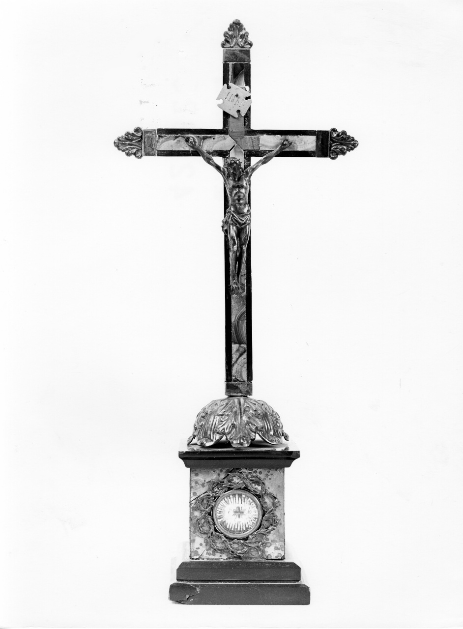 reliquiario - a croce - bottega Italia centro-meridionale (sec. XIX)
