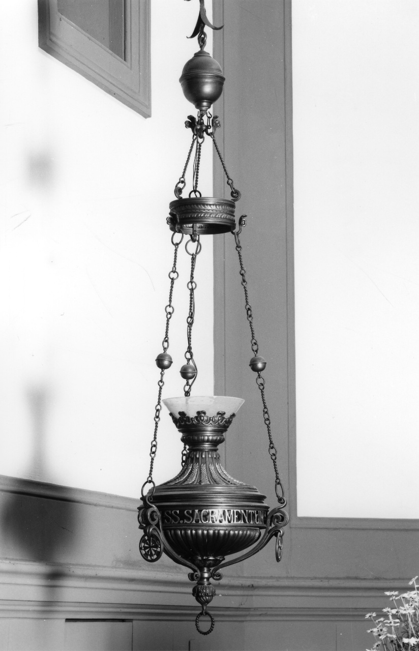 lampada pensile di Dell'Imperatore Alfredo (secondo quarto sec. XX)