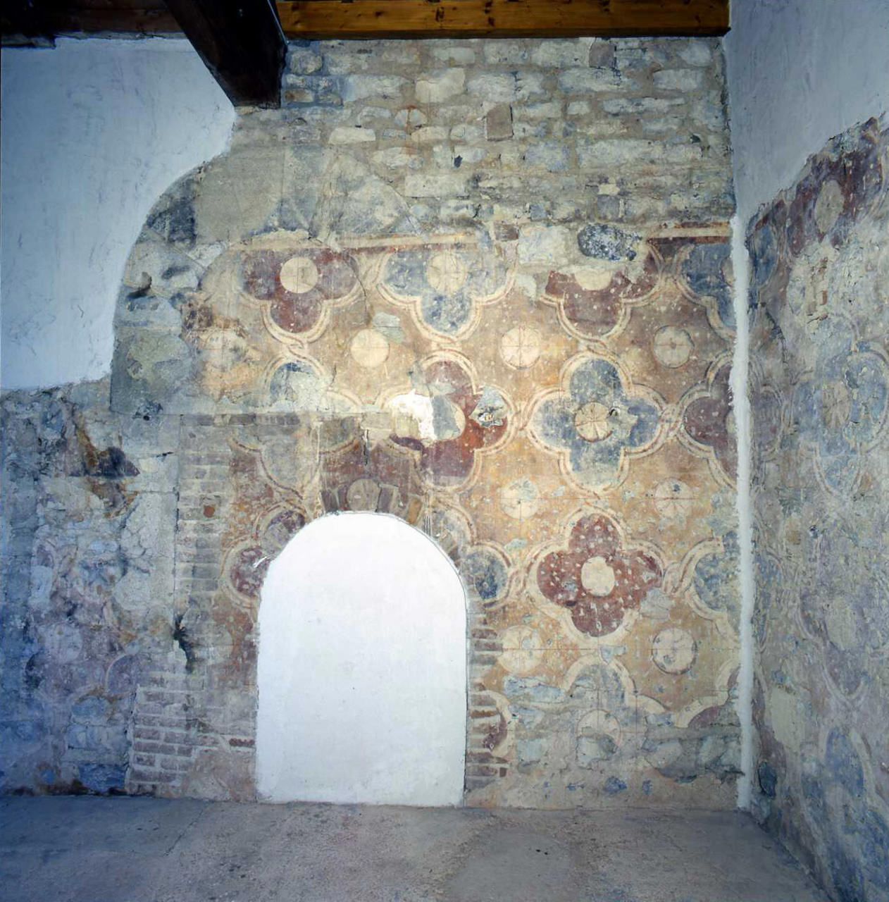 motivi decorativi geometrici (dipinto, frammento) - ambito fiorentino (primo quarto sec. XV)